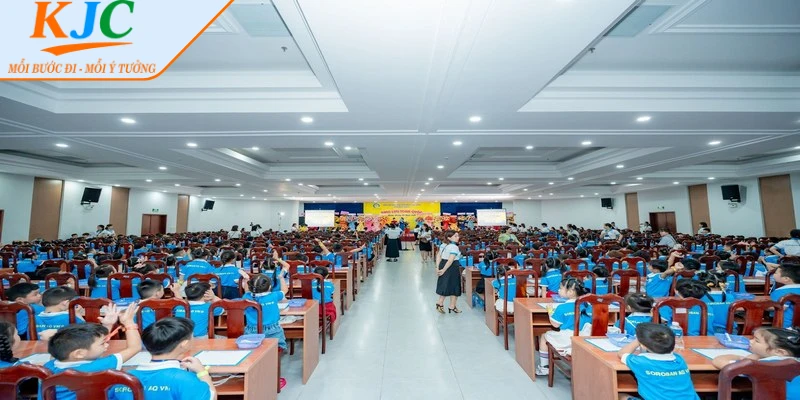 ươm mầm tri thức Việt